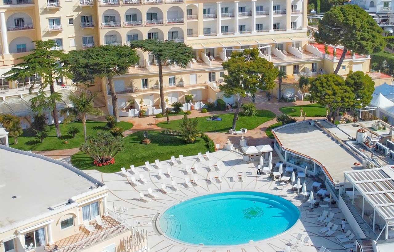 the best luxury hotel in capri